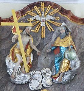 Altaraufsatz in der Beilngrieser Frauenkirche.